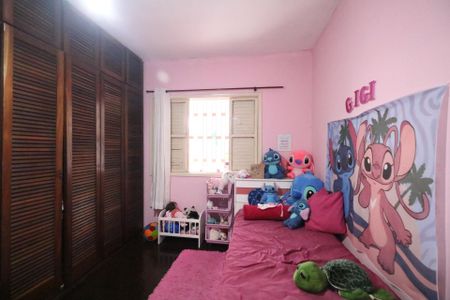 Casa à venda com 277m², 3 quartos e 2 vagasQuarto 3