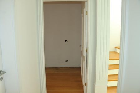 Casa de condomínio para alugar com 517m², 5 quartos e 4 vagasSuíte 2