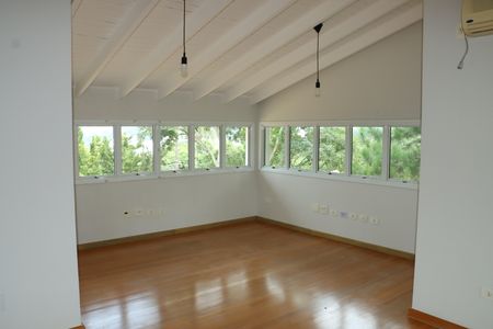 Casa de condomínio para alugar com 517m², 5 quartos e 4 vagasÁrea comum