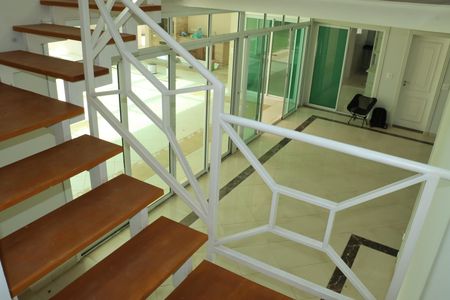 Casa de condomínio para alugar com 517m², 5 quartos e 4 vagasCorredor