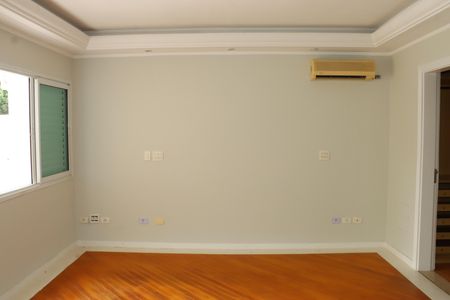 Casa de condomínio para alugar com 517m², 5 quartos e 4 vagasSuíte 3