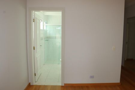 Casa de condomínio para alugar com 517m², 5 quartos e 4 vagasSuíte 2