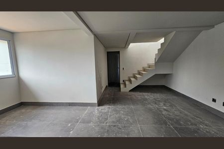 Apartamento à venda com 160m², 3 quartos e 2 vagas Apartamento à venda com 160m², 3 quartos e 2 vagasFoto 02