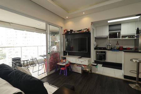 Apartamento à venda com 76m², 2 quartos e 1 vagaSala