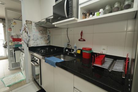 Apartamento à venda com 76m², 2 quartos e 1 vaga Apartamento à venda com 76m², 2 quartos e 1 vagaCozinha