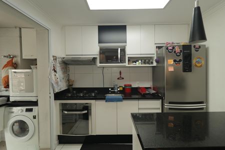 Apartamento à venda com 76m², 2 quartos e 1 vaga Apartamento à venda com 76m², 2 quartos e 1 vagaCozinha