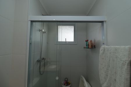 Apartamento à venda com 76m², 2 quartos e 1 vagaBanheiro da Suíte 1