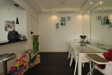 Apartamento à venda com 76m², 2 quartos e 1 vagaSala