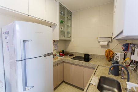 Apartamento à venda com 69m², 2 quartos e 1 vagaCozinha