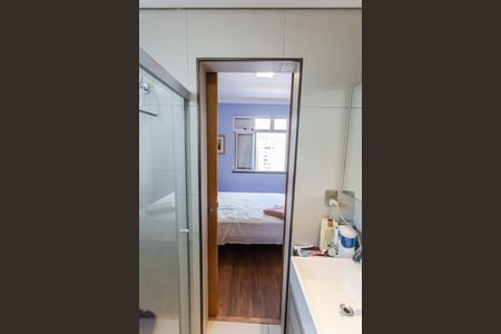 Apartamento à venda com 69m², 2 quartos e 1 vagaBanheiro da Suíte