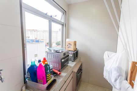 Apartamento à venda com 69m², 2 quartos e 1 vagaÁrea de Serviço