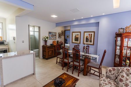 Apartamento à venda com 69m², 2 quartos e 1 vagaSala