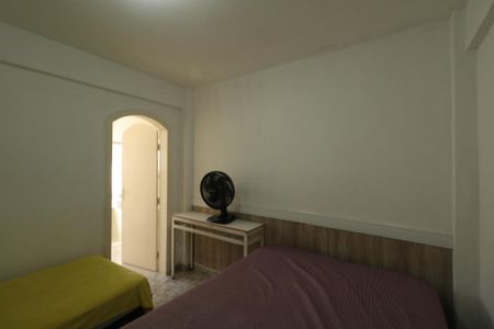 Casa à venda com 700m², 6 quartos e 6 vagas Casa à venda com 700m², 6 quartos e 6 vagasSuíte 1 - Área da Piscina