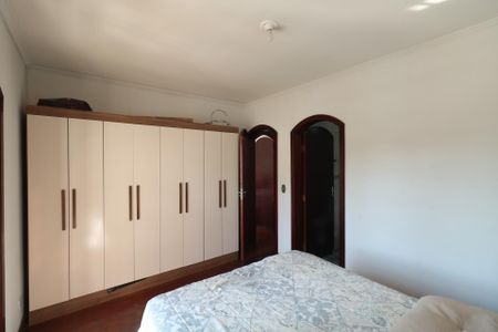 Casa à venda com 700m², 6 quartos e 6 vagas Casa à venda com 700m², 6 quartos e 6 vagasSuíte 1