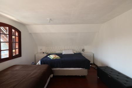 Casa à venda com 700m², 6 quartos e 6 vagas Casa à venda com 700m², 6 quartos e 6 vagasSuíte - Piso Superior