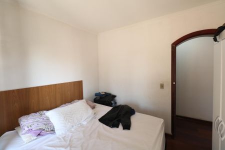 Casa à venda com 700m², 6 quartos e 6 vagas Casa à venda com 700m², 6 quartos e 6 vagasQuarto 1