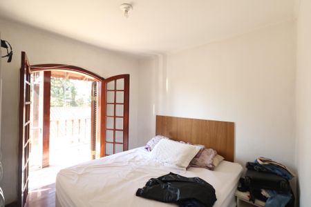 Casa à venda com 700m², 6 quartos e 6 vagas Casa à venda com 700m², 6 quartos e 6 vagasQuarto 1