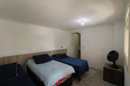 Casa à venda com 700m², 6 quartos e 6 vagas Casa à venda com 700m², 6 quartos e 6 vagasSuíte 2 - Área da Piscina