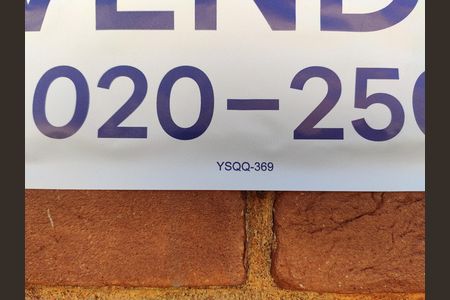 Casa à venda com 700m², 6 quartos e 6 vagas Casa à venda com 700m², 6 quartos e 6 vagasPlaca YSQQ-369