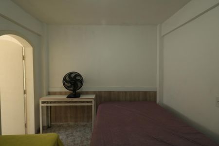 Casa à venda com 700m², 6 quartos e 6 vagas Casa à venda com 700m², 6 quartos e 6 vagasSuíte 1 - Área da Piscina