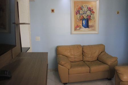 Sala de apartamento à venda com 2 quartos, 50m² em Jardim Cocaia, Guarulhos