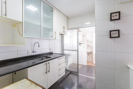 Apartamento à venda com 66m², 2 quartos e 1 vagaCozinha