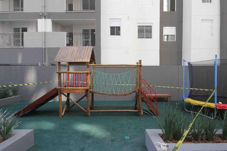 Apartamento para alugar com 43m², 2 quartos e sem vagaÁrea comum - Playground