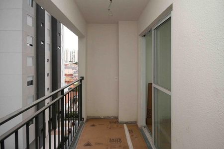 Apartamento para alugar com 43m², 2 quartos e sem vagaVaranda
