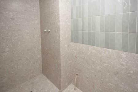 Apartamento para alugar com 43m², 2 quartos e sem vagaBanheiro