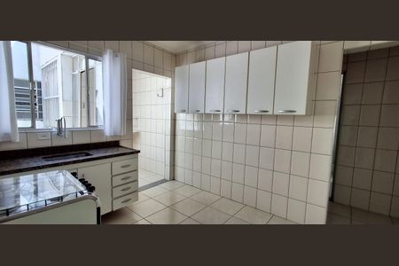 Cozinha  de apartamento para alugar com 1 quarto, 55m² em Paulicéia, São Bernardo do Campo