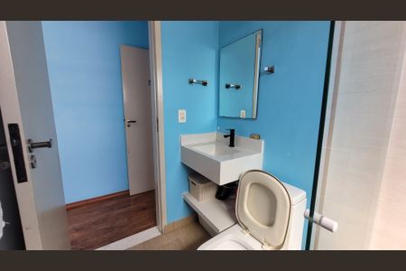 Casa para alugar com 138m², 3 quartos e 2 vagas Casa para alugar com 138m², 3 quartos e 2 vagasBanheiro Suite 02