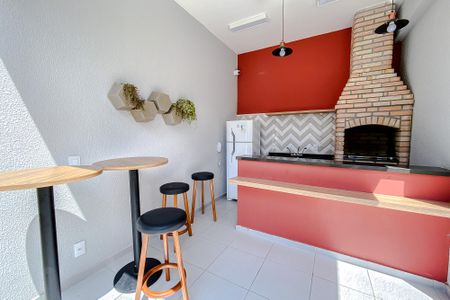 Apartamento para alugar com 35m², 2 quartos e sem vagaÁrea comum - Churrasqueira