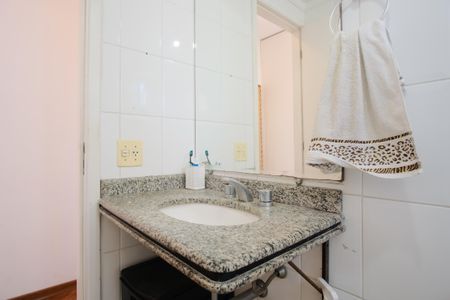Apartamento à venda com 82m², 3 quartos e 1 vagaBanheiro da Suíte