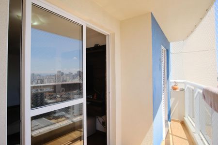 Apartamento à venda com 82m², 3 quartos e 1 vagaVaranda