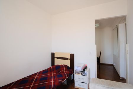 Apartamento à venda com 82m², 3 quartos e 1 vagaQuarto 2