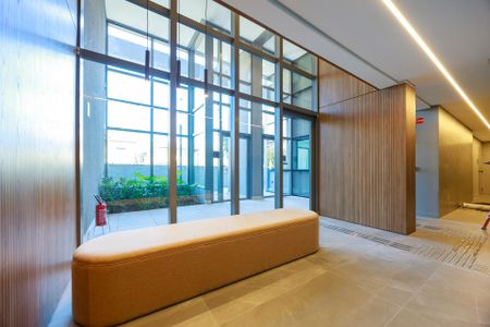 Apartamento à venda com 70m², 2 quartos e 1 vaga Apartamento à venda com 70m², 2 quartos e 1 vagaHall Social