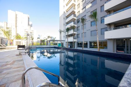 Apartamento à venda com 70m², 2 quartos e 1 vaga Apartamento à venda com 70m², 2 quartos e 1 vagaPiscina