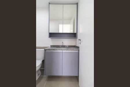 Apartamento à venda com 70m², 2 quartos e 1 vagaSuíte - Banheiro
