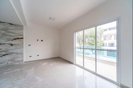 Casa à venda com 150m², 3 quartos e 4 vagasSala
