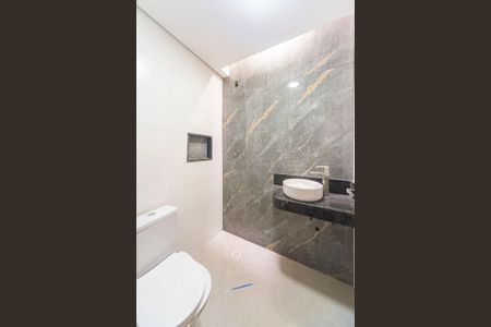 Casa à venda com 150m², 3 quartos e 4 vagasBanheiro Social