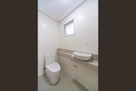 Casa à venda com 150m², 3 quartos e 4 vagasLavabo