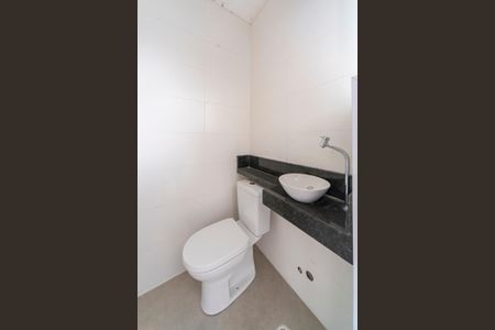 Casa à venda com 150m², 3 quartos e 4 vagasLavabo da cobertura 