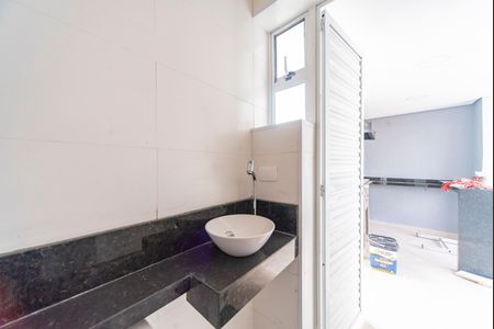 Casa à venda com 150m², 3 quartos e 4 vagasLavabo da cobertura 