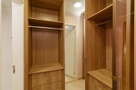 Apartamento para alugar com 80m², 2 quartos e 2 vagas Apartamento para alugar com 80m², 2 quartos e 2 vagasSuíte