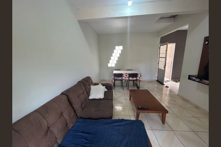 Casa à venda com 450m², 6 quartos e 4 vagasSala