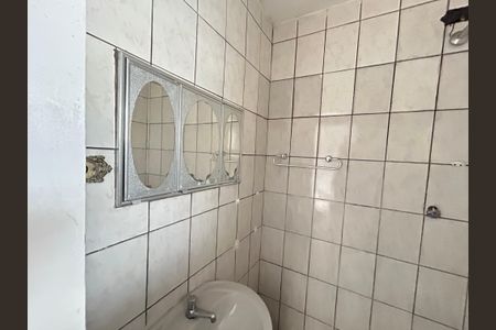 Casa à venda com 450m², 6 quartos e 4 vagasBanheiro 3