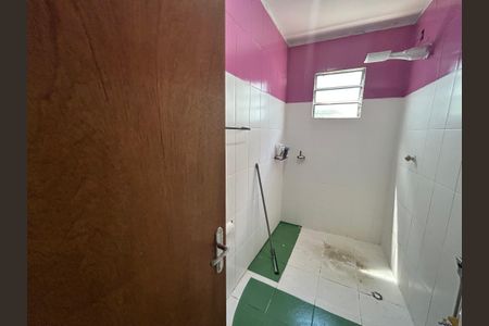 Casa à venda com 450m², 6 quartos e 4 vagasBanheiro 1