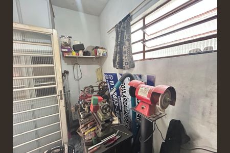 Casa à venda com 450m², 6 quartos e 4 vagasDespensa