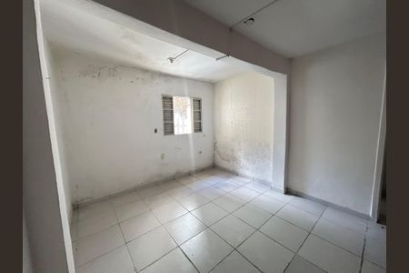 Casa à venda com 450m², 6 quartos e 4 vagasQuarto 4