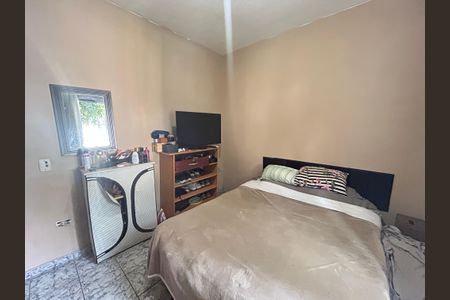 Casa à venda com 450m², 6 quartos e 4 vagasQuarto 2